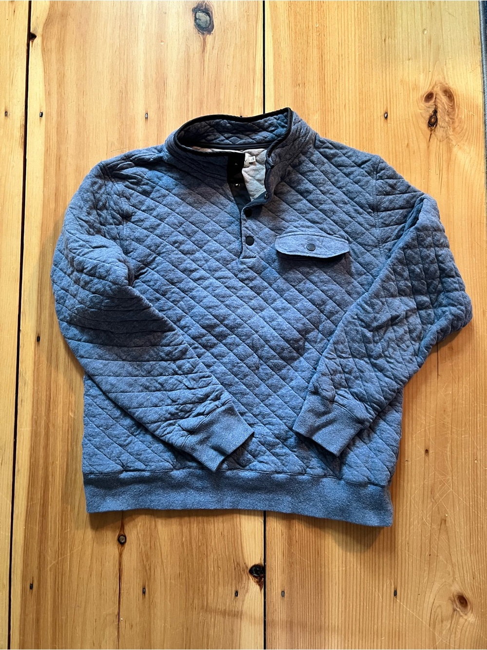 Faherty Quilted Pullover in Heather Blue